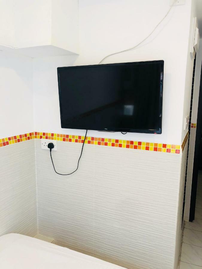 Chung Kiu Come Inn Хонконг Екстериор снимка